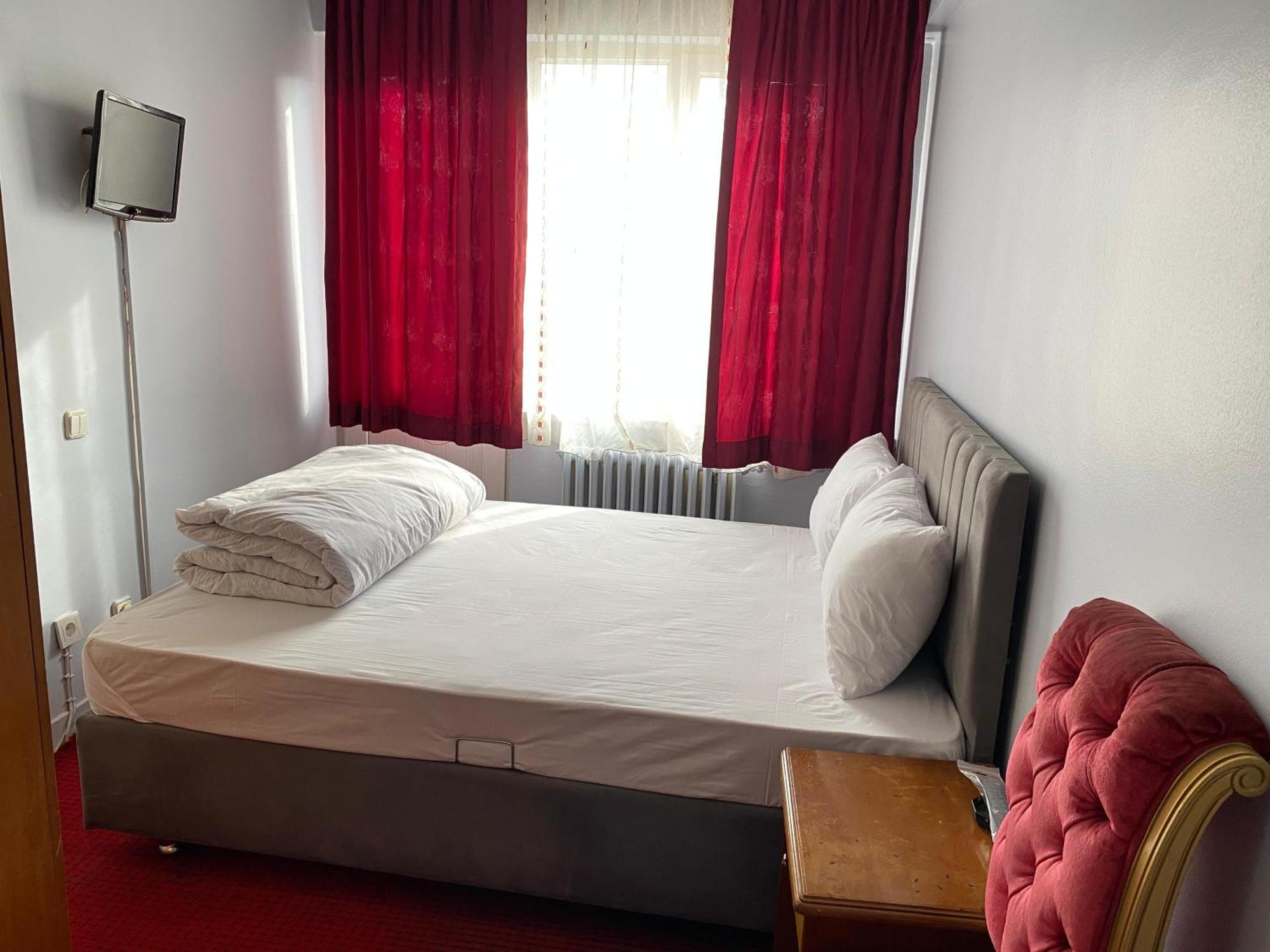 Oez Altinbasak Otel أنقرة المظهر الخارجي الصورة
